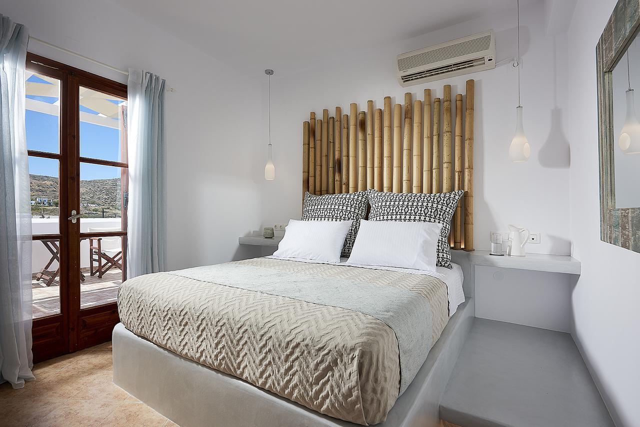 Mirabeli Apartments & Suites Поллонія Екстер'єр фото